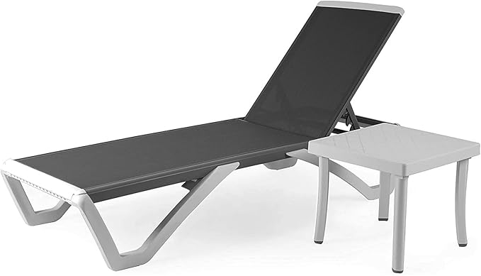Kozyard Outdoor Chaise Lounge Chair, Full Flat Adjustable Patio Lounger with Aluminum Frame & Resin Legs, Textilene Fabric for Poolside, Backyard & Beach (Gray, Chair with Table)