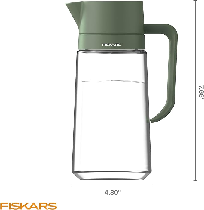 Fiskars Glass Watering Carafe, Indoor Plant Watering Can with Narrow Spout, Small Pitcher for Succulents & Herbs, Easy Fill Top Design for Mess Free Pouring, Modern Decor Style, 17 oz, Clear