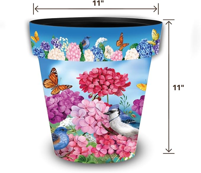 Briarwood Lane Geraniums in Bloom Medium Planter
