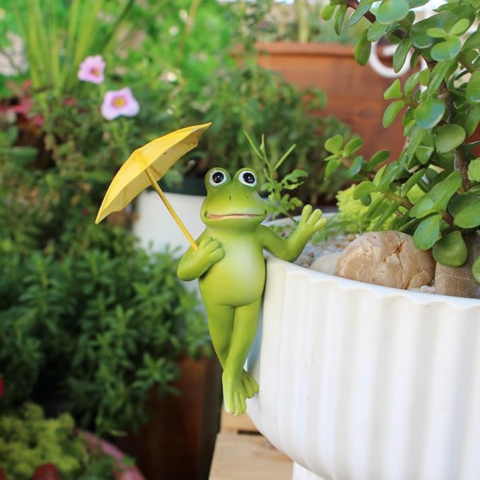 Set of 2 Funny Frog Statues Outdoor Flower Pot Hugger, Resin Hanging Frog Figurines Cute Climbing Animals Sculpture Plant Pot Decorations for Home Garden Patio Lawn Yard Ornaments (Holding Umbrella)