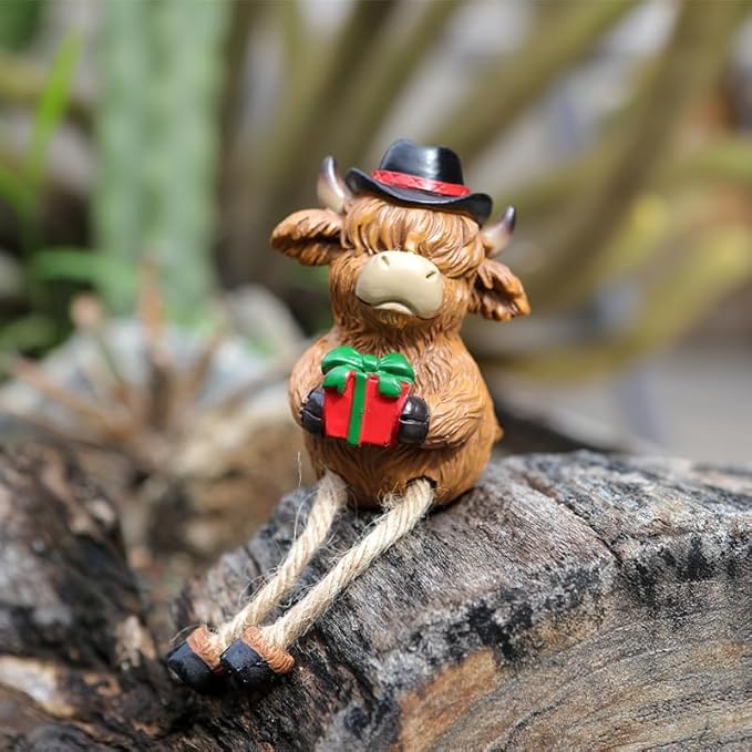 2-piece set Highland Cow Pot Huggers for Planters, Climbing Highland Cow Flower Pot Hugger, Hanging Plant Decorations for Pots, Cute Plant Pot Decorations for Home Garden Yard (Long-legged Highland)