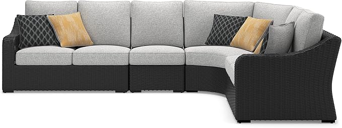 Signature Design by Ashley Beachcroft Curved Modern 4-Piece Outdoor Sectional with Cushion and 6 Throw Pillows, Light Gray