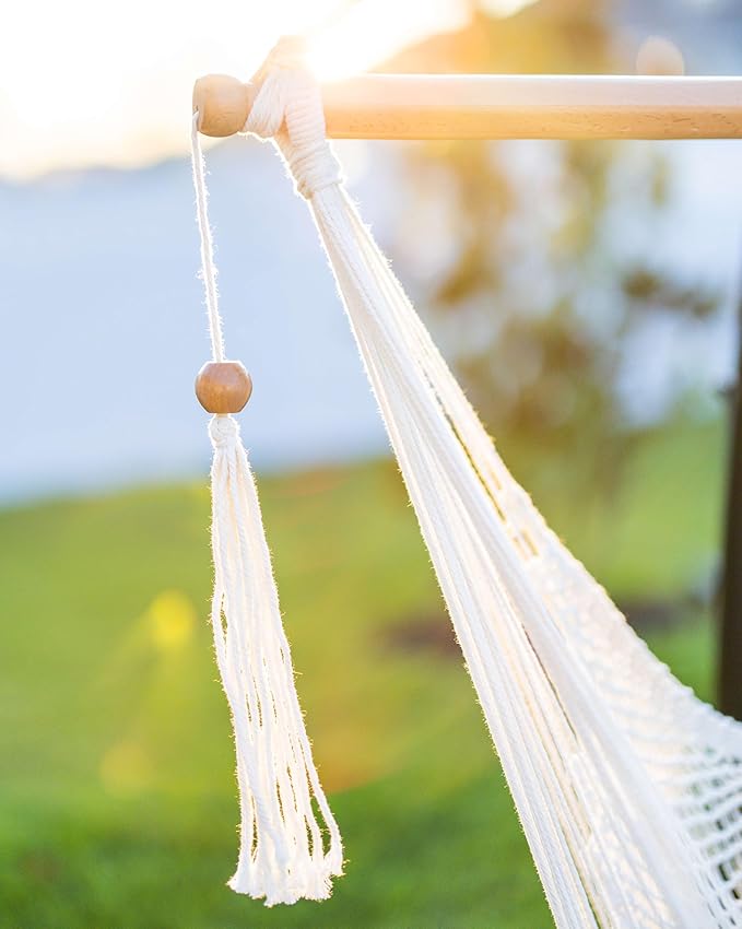 JoyView Hammock Chair with Spreader Bar Caribbean Hammock Swing Chair 300 LBS Weight Capacity XL Rope Hanging Chair for Outdoor Indoor Garden Yard - Purple