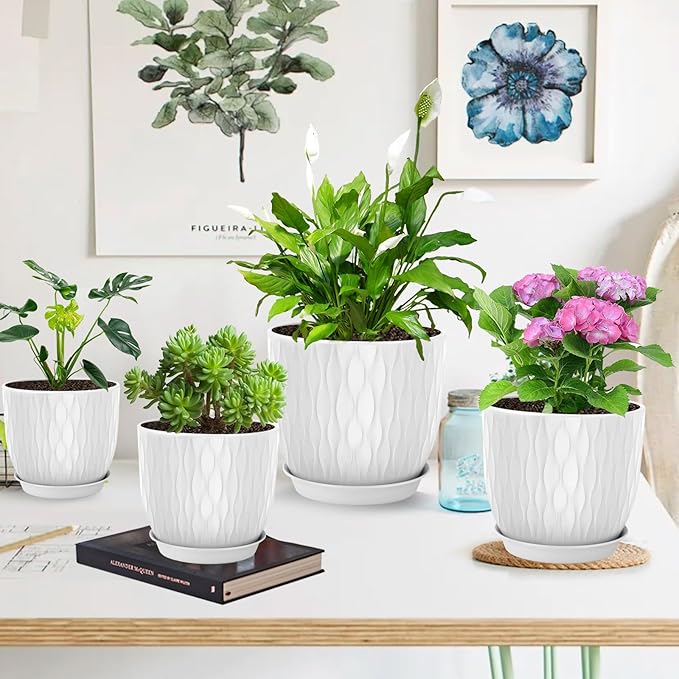 Plastic Plant Pots 10/9/8/7.5/7 inch Set of 5, Flower Planters with Drainage Holes and Saucers, Plastic Pots for Indoor Outdoor Plants, Livingroom Garden Decor (White)