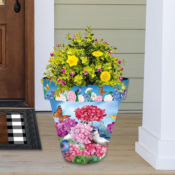 Briarwood Lane Geraniums in Bloom Large Planter