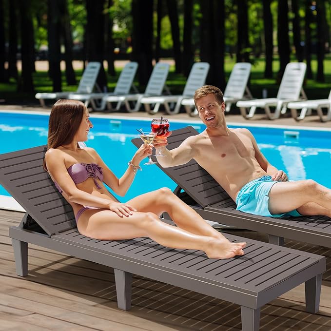 VINGLI Outdoor Chaise Lounge Chair for Outside Pool Patio, Adjustable Waterproof Easy Assembly Chaise Lounge Outdoor (Light Taupe, 1 PCS)