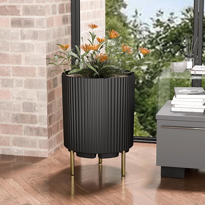 FONTOI 20.3'' Front Porch Planter Stand, Round Plant Stand for Porch, Plastic Striped Planter Stand with 3 Holder, Outdoor Flower Pots Stand for Tall Plants, Porch Decor, Black