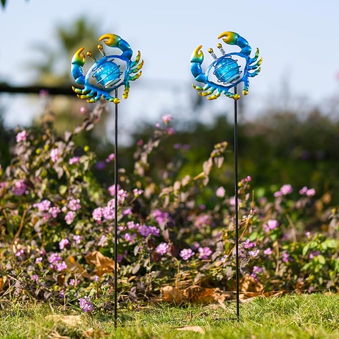 Outdoor Garden Solar Lights,Crab Outdoor Figurine Lights with Stakes,Waterproof Decorative Solar Decor for Patio,Yard,Lawn,Decorative Garden Stakes Present for Mom Women