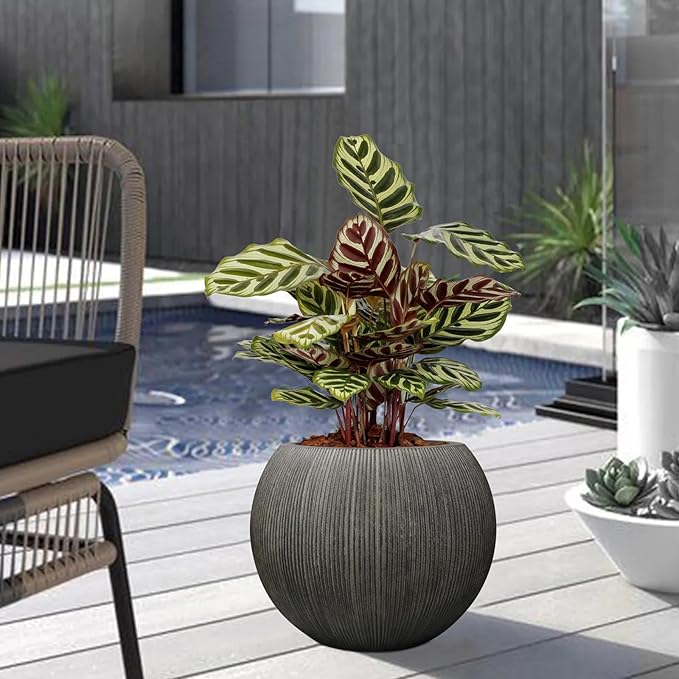 11.8" H X 14.5" D Round Plastic Planter with Drainage Hole & Plug, Large Lightweight Plant pot ,Recyclable ,Durable, Weather/UV Resistant for Indoor Outdoor, (8.9" Opening), Vintage Black
