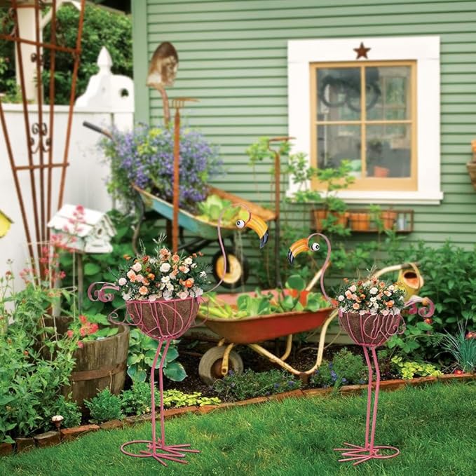 hogardeck Garden Decor for Outside, Set of 2 Pink Flamingo Planters with Basket, Metal Standing Flamingo Plant Pots Yard Art for Home Indoor Outdoor Garden Porch Lawn Patio Pool