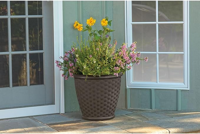 Suncast Sonora 18 Inch Lightweight Durable Plastic Wicker Decorative Flower Planter Pot for Yard, Garden, Indoor or Outdoor Use, Brown
