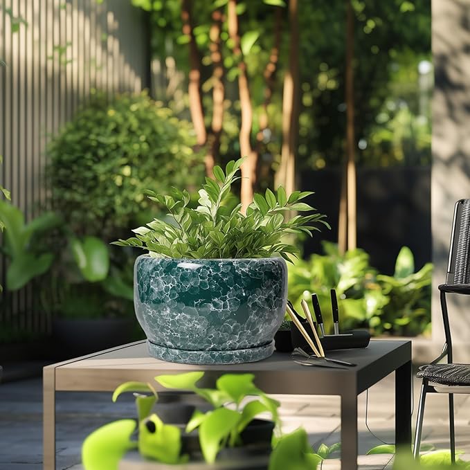 SQOWL 10 Inch Plant Pot - Ceramic Planter for Indoor Plants Outdoor, Large Ceramic Flower Pot with Drainage Hole and Saucer, Decorative Round Planter, Living Room Decor, Gifts for Women Men, Green
