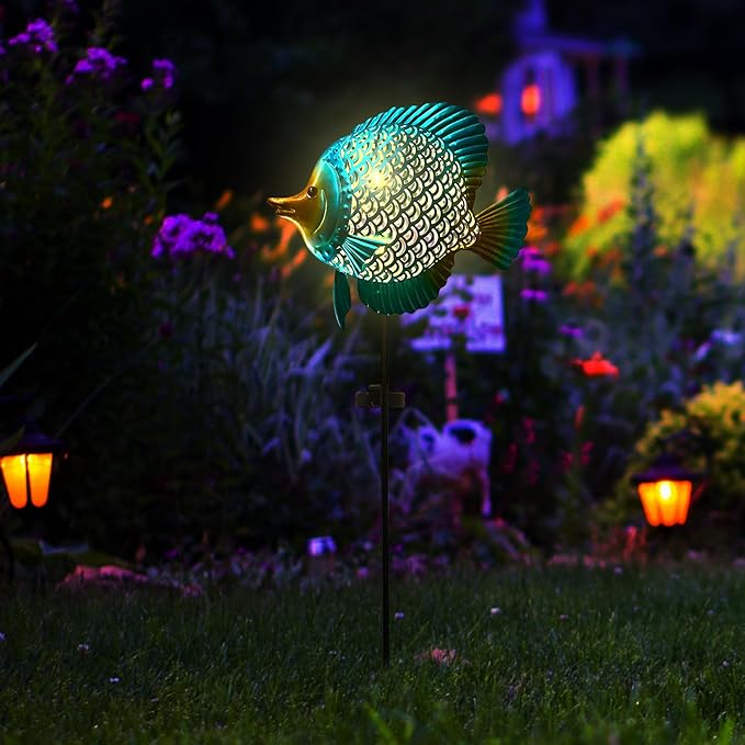 HONGLAND Outdoor Fish Solar Garden Lights with LED Light, Metal Fish Design Waterproof Solar Garden Decorative Stake for Lawn, Yard, Patio, Landscape Decoration