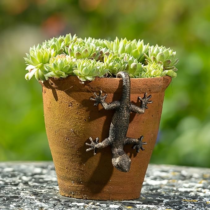 Vintage Bronze Gecko Planter Pot Hugger Flower Figurine – Resin Climbing Lizard Statue for Garden, Fairy Garden Terrarium, Outdoor Fence & Yard Decor，Versatile Home & Office Decor
