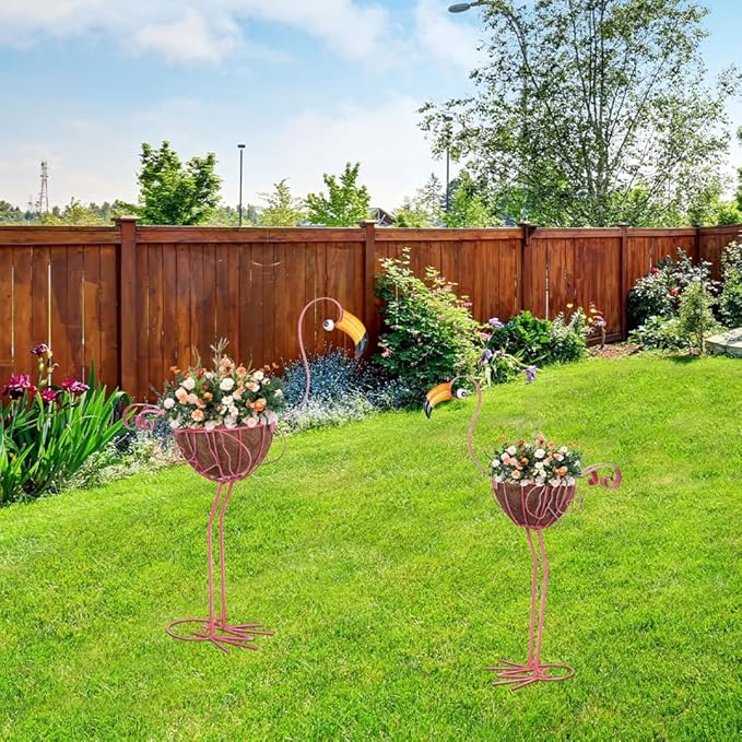 hogardeck Garden Decor for Outside, Set of 2 Pink Flamingo Planters with Basket, Metal Standing Flamingo Plant Pots Yard Art for Home Indoor Outdoor Garden Porch Lawn Patio Pool