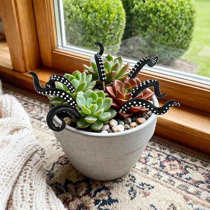 Garden Stakes Decorative - Octopus Plant Stakes Decorations for Pots, Funny Tentacles Plant Accessories, Suitable for Decorating Balconies, Gardens, and Flower Pots (7PCS)