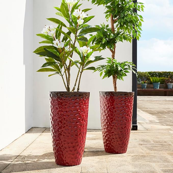 Glitzhome Large Planters for Outdoor Plant, 23.75" H Tall Outdoor Planter, Honeycomb Textured Gradient Red Plastic Planter, with Drainage Hole, Large Flower Pots for Porch Patio Deck Indoor, Set of 2