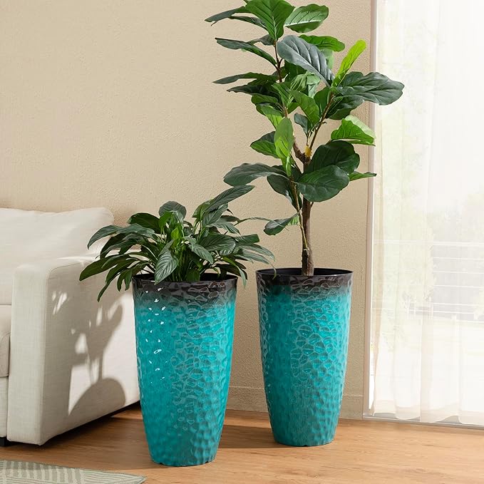 Glitzhome 23.75" H Large Planters for Outdoor Plants,Set of 2 Plastic Tall Outdoor Planters with Drainage Holes,Honeycomb Textured Gradient Turquoise Finish, Large Flower Pots for Front Porch Indoor