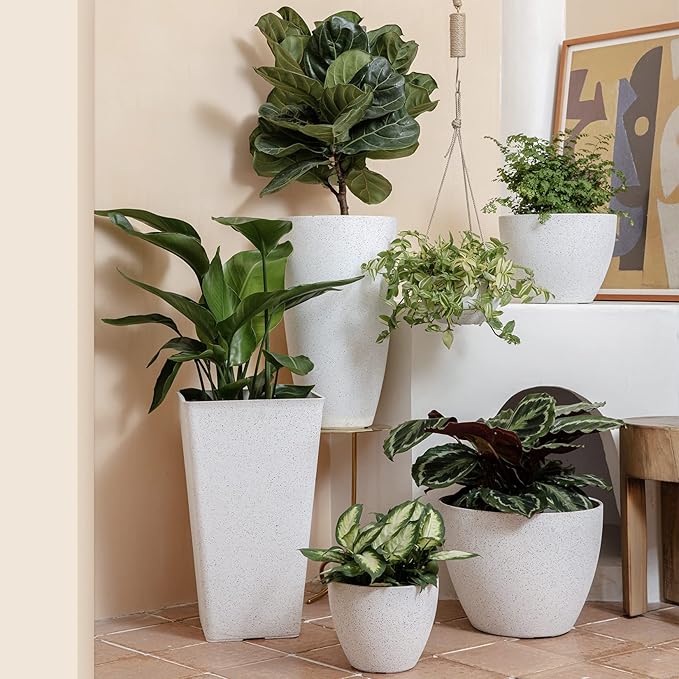 LA JOLIE MUSE Flower Pots Outdoor Garden Planters, Indoor Plant Pots with Drainage Holes, Plastic, Speckled White, Set 2 (8.6 + 7.5 Inch)