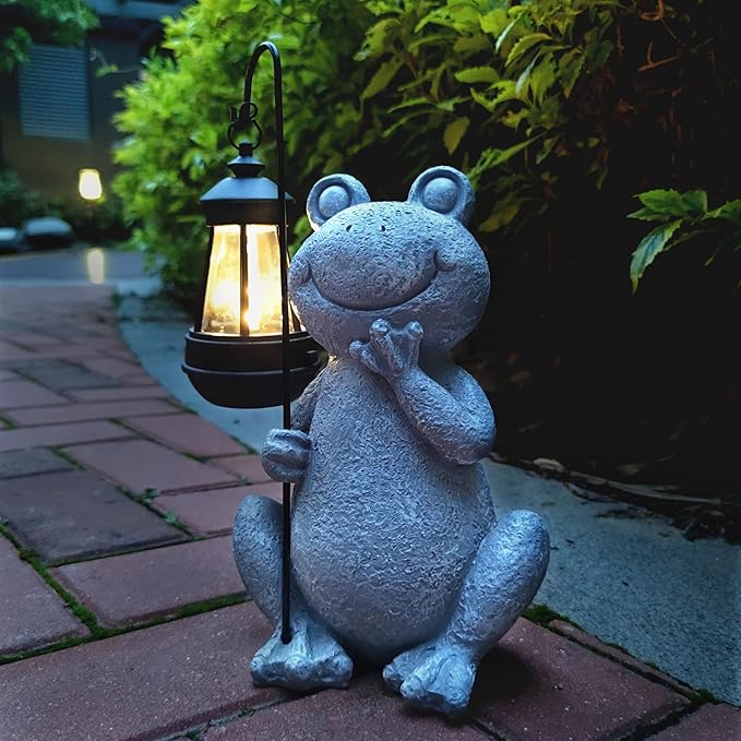 Frog Solar Garden Statues,Resin Frog Figurine Decorations with Solar Lights Lantern, Outdoor Figurines Lawn Garden Statue Decor Art for Lawn,Yard,Balcony Ornament,Gift for Home Mom.