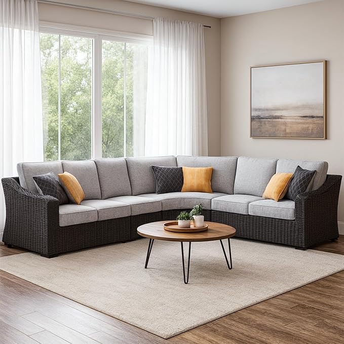 Signature Design by Ashley Beachcroft Curved Modern 4-Piece Outdoor Sectional with Cushion and 6 Throw Pillows, Light Gray