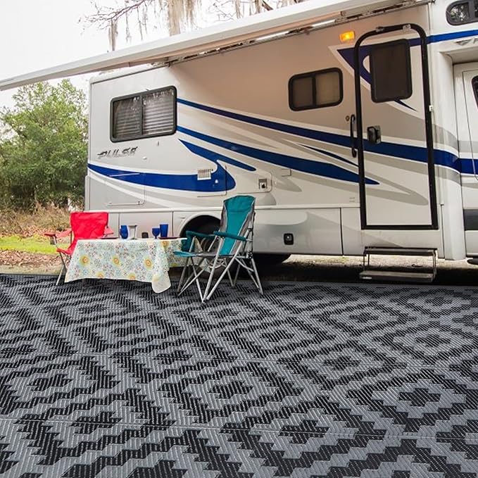 SAND MINE Waterproof Outdoor Rug 9x12 ft, Plastic Reversible Rug, Modern Area Rug, Large Floor Mat for Outdoors, RV, Patio, Backyard, Deck, Picnic, Beach, Camping, Black Grey Lattice