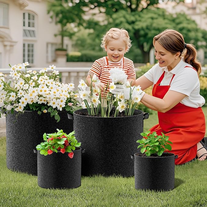 Land Guard 4-Pack Fabric Grow Bags 30 Gallon, Thickened Nonwoven Garden Pots, Growing Bags with Handles, Black