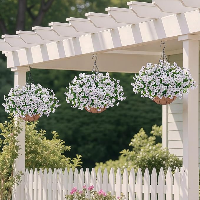 Artificial Faux Hanging Plants Flowers Basket for Outdoors Decoration,Hanging Planters with Fake Silk Daisy Flowers for Outside,UV Resistant Realistic Porch Patio Balcony Garden Yard Home Decor（White）