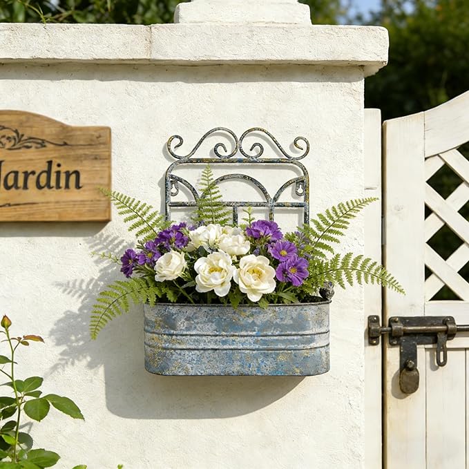Rustic Metal Wall Planter Vintage Wall Mounted Flower Pot Distressed Wall Hanging Plant Basket Farmhouse Wall Decor for Indoor Outdoor Garden Home Yard (Gray)