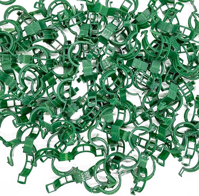 Piteno® 300Pcs Tomato Clips, Plastic Trellis Clips, Plant Support Clips, Grape Vine Tomato Vine Vegetables Plants Garden Support Clips to Grow Upright Makes Plants Healthier (Green)
