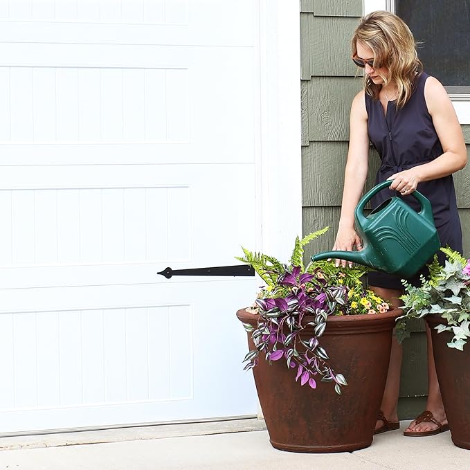 Sunnydaze 24-Inch Anjelica Large Plastic Pot for Plants - Outdoor Double-Walled Large Plastic Planter with Drillable Drainage Holes- Rust