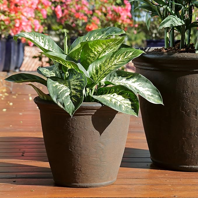Sunnydaze 15.25-Inch Anjelica Large Plastic Pot for Plants - Outdoor Double-Walled Large Plastic Planter with Drillable Drainage Holes - Rust