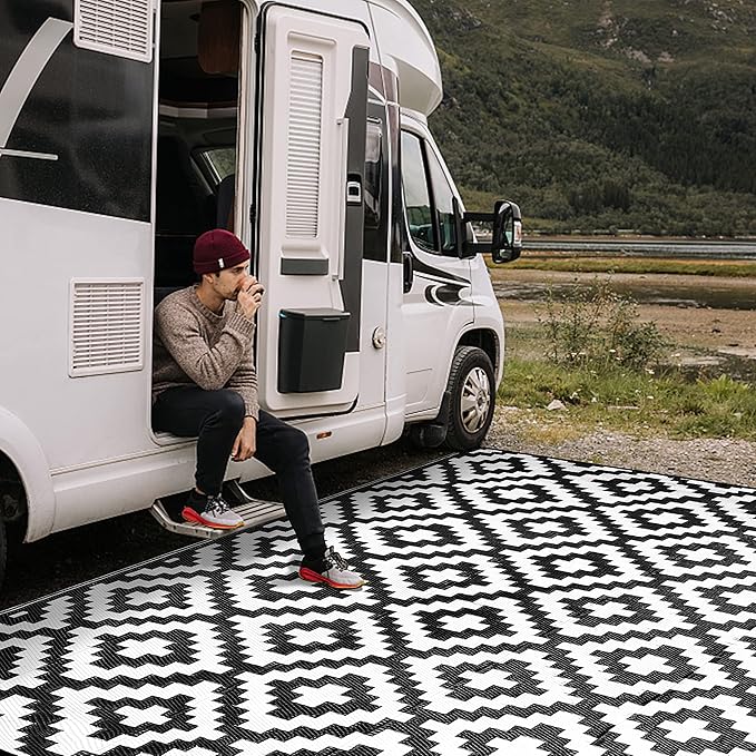 SAND MINE Waterproof Outdoor Rug 6x9 ft, Reversible Mats, Modern Area Rug, Large Floor Mat and Rug for Outdoors, RV, Patio, Backyard, Deck, Picnic, Beach, Trailer, Camping, Black & White Lattice