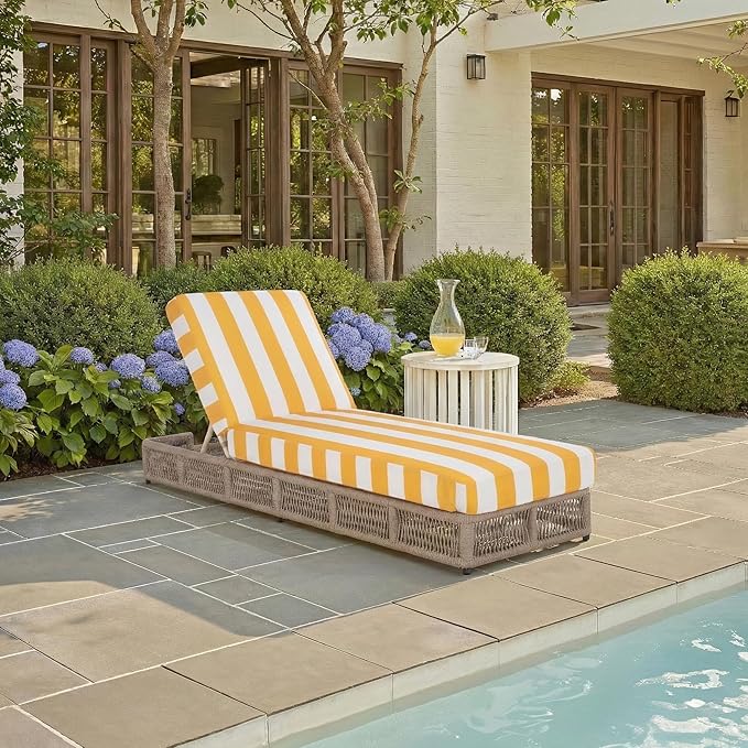 SAFAVIEH Outdoor Collection Gillian Heather Tan & Yellow Stripe Chaise Lounge Chair (Fully Assembled)