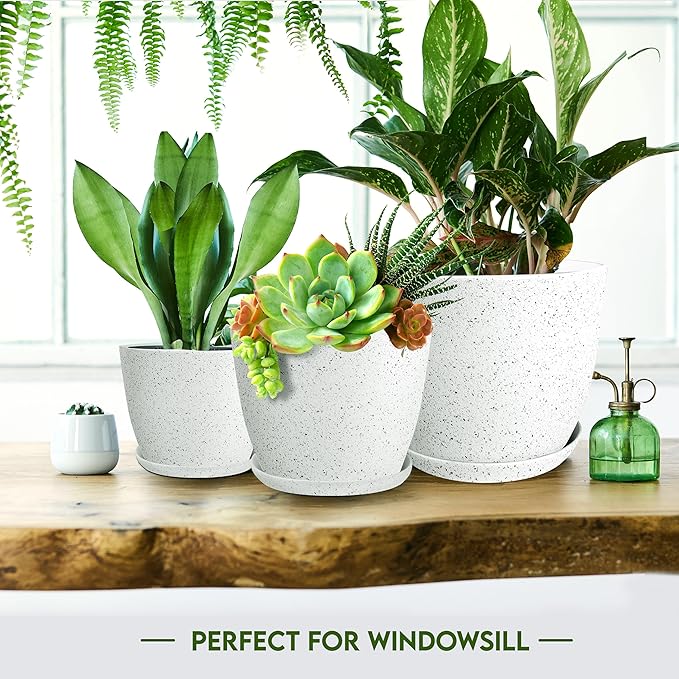 Utopia Home - Spotty Plant Pots Indoor with Drainage - 7/6.6/6/5.3/4.8 Inches Flower Pots - 5 Pack Plastic Planters - Ideal for Stocking Stuffers - (Speckled Grey, Pack of 5)