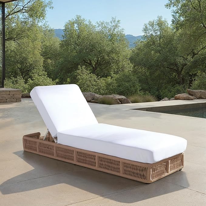 SAFAVIEH Outdoor Collection Gillian Tan Rope/White Cushion Chaise Lounge Chair (PAT7527A)