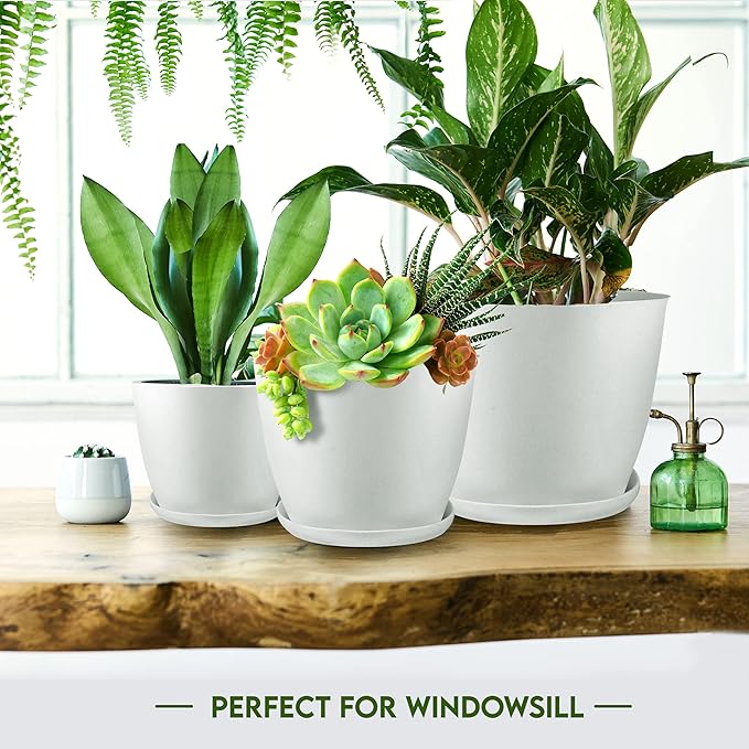 Utopia Home Plant Pots Indoor with Drainage Holes – Set of 5 White Plastic Flower Pots (7/6.6/6/5.3/4.8 Inch) – Modern Planters for Indoor Plants, Room & Office Décor, Great Stocking Stuffers