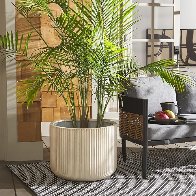 SAFAVIEH Outdoor Collection Lucca Beige Cement Ficonstone Planter Pot